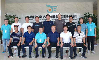 合作共贏，創(chuàng)新未來——856農(nóng)場考察團蒞臨久富參觀交流